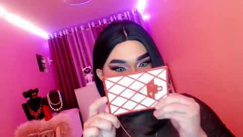 Queen Mireska online show from 02/16/25, 01:05