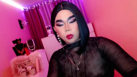 Queen Mireska online show from 03/03/25, 12:27