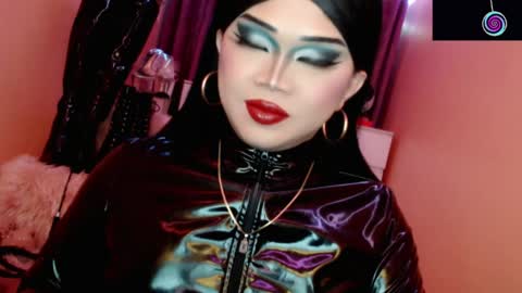 Queen Mireska online show from 03/31/26, 04:18