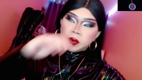 Queen Mireska online show from 04/02/26, 04:04