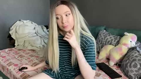 Ami Air online show from 04/14/26, 03:34