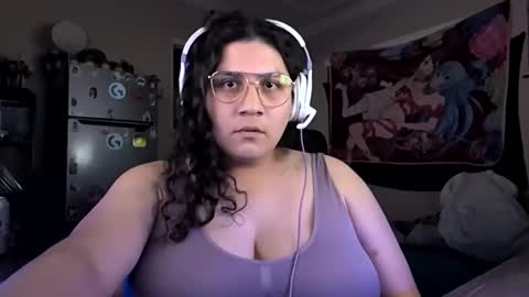 amicia17 online show from 05/02/26, 10:31