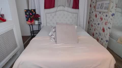 Ami online show from 12/23/24, 04:44