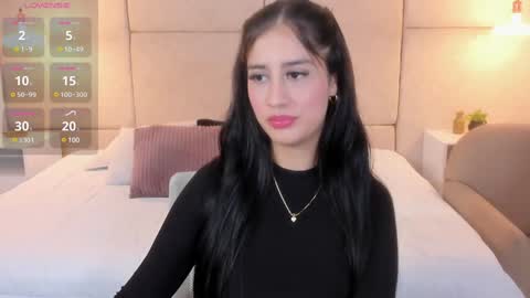 Snapshot of amiirra_ chatting on 01/11/25, 08:54 Amira sweet online show from 01/11/25, 08:54