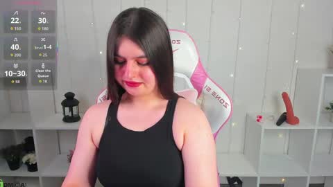 Snapshot of amilia_may chatting on 05/28/26, 08:22 amilia_may online show from 05/28/26, 08:22