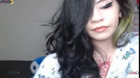 amilust online show from 11/16/25, 07:41