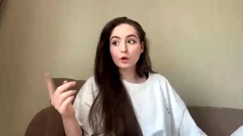 Emily Carter online show from 04/21/26, 04:30