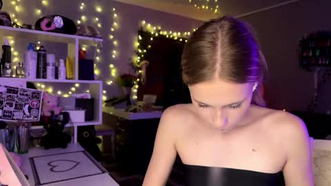 Amily online show from 03/23/26, 03:05