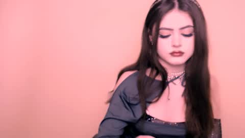 Amina online show from 03/08/26, 10:46