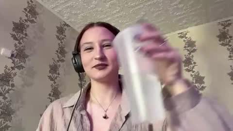 Snapshot of amineagle chatting on 06/18/26, 11:47 Kate online show from 06/18/26, 11:47