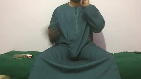 Amir online show from 09/29/25, 10:03