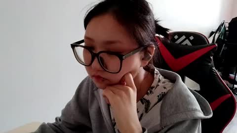 Snapshot of amiramita chatting on 05/19/26, 01:22 Kathrynenijou online show from 05/19/26, 01:22