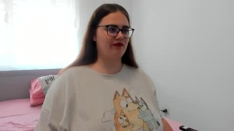 Amira Vyxen online show from 05/15/26, 08:10