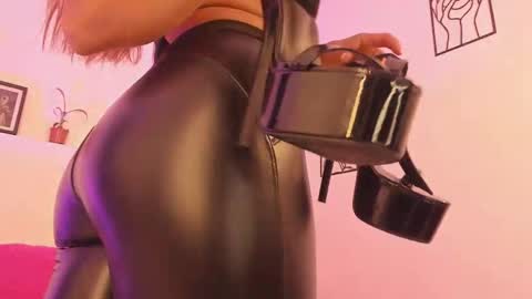 hi guys im ariani ill be off till december 1st for vacation if u want u can add me on snapchat by bio and talk or play there online show from 03/08/25, 06:05