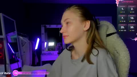 Snapshot of ammi_bliss chatting on 10/11/25, 03:17 Ammi online show from 10/11/25, 03:17