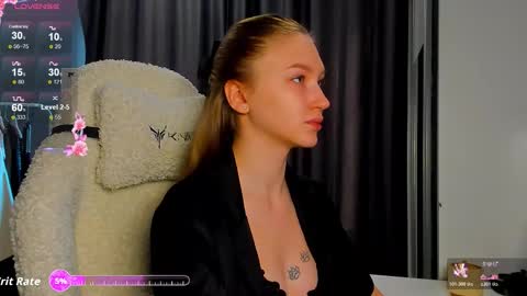 Snapshot of ammi_bliss chatting on 10/31/25, 04:57 Ammi online show from 10/31/25, 04:57