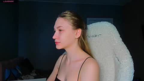 Ammi online show from 11/15/25, 04:32