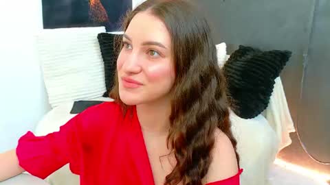 Snapshot of ammirra_a chatting on 06/24/26, 04:22 Amira online show from 06/24/26, 04:22