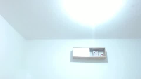 Snapshot of ammy_velez chatting on 10/20/25, 03:45 ammy_velez online show from 10/20/25, 03:45