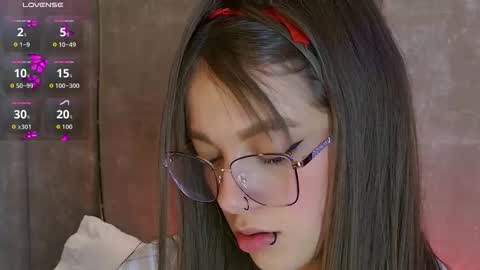 Ammy Jones online show from 11/19/25, 12:43