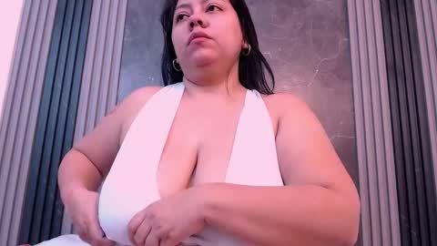 AmmyPike online show from 09/11/25, 12:05