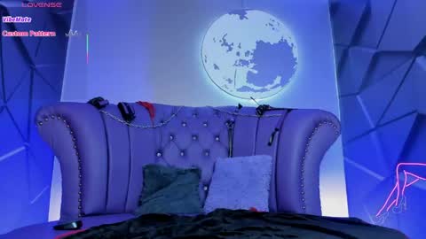 Snapshot of ammytorrez_ chatting on 05/09/26, 11:37 ammytorrez_ online show from 05/09/26, 11:37
