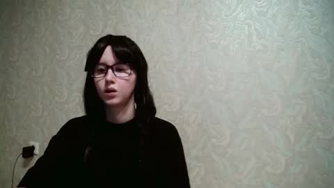 Amomira online show from 09/15/25, 02:44