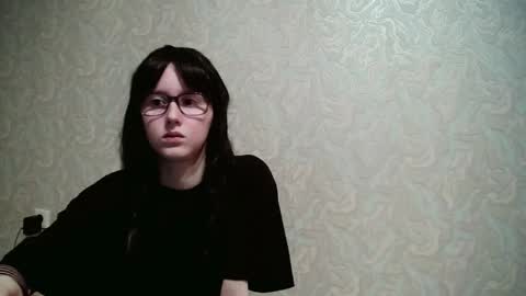 Amomira honeyx online show from 11/08/25, 12:38