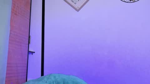 Amon online show from 10/13/25, 01:49