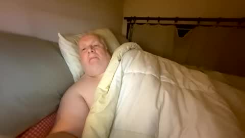 amor196112 online show from 11/13/25, 11:25