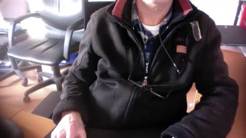 Snapshot of amor2200 chatting on 03/04/25, 09:07 Amor2200 online show from 03/04/25, 09:07