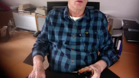 Amor2200 online show from 02/12/26, 10:10