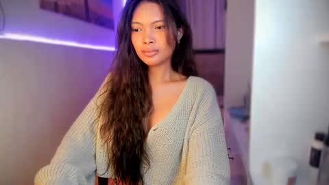 Snapshot of amor_prinsesa chatting on 02/15/25, 11:58 Prinsesa online show from 02/15/25, 11:58