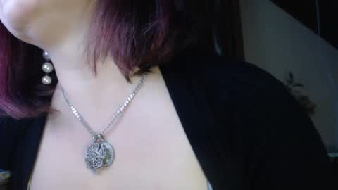 amorelara online show from 01/31/25, 07:18