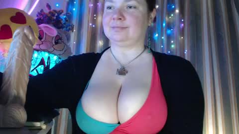 Snapshot of amorelara chatting on 05/14/26, 07:04 amorelara online show from 05/14/26, 07:04