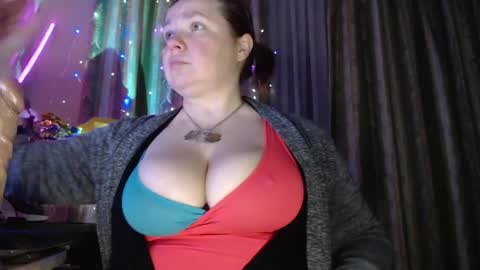 Snapshot of amorelara chatting on 05/22/26, 07:26 amorelara online show from 05/22/26, 07:26