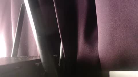 Snapshot of amoremeoww chatting on 01/31/25, 08:11 miss unforgettable online show from 01/31/25, 08:11