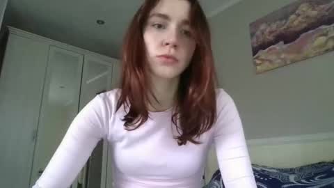 Snapshot of amoremeoww chatting on 10/22/25, 07:08 miss unforgettable online show from 10/22/25, 07:08