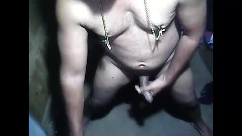 Snapshot of amorousr chatting on 12/27/24, 07:14 SubboyShivan online show from 12/27/24, 07:14