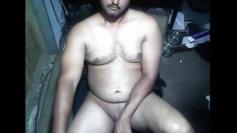 Snapshot of amorousr chatting on 03/10/25, 05:33 SubboyShivan online show from 03/10/25, 05:33