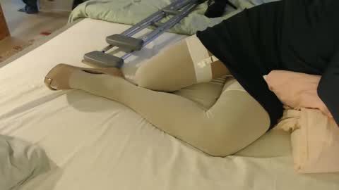 amputee_trans online show from 04/02/26, 06:44