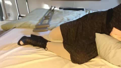 amputee_trans online show from 04/06/26, 06:58