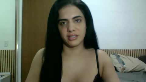 amputeeluna online show from 05/01/26, 01:10