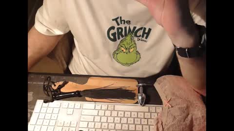 Snapshot of amslave4f chatting on 12/25/24, 09:45 amslave4f online show from 12/25/24, 09:45