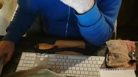 Snapshot of amslave4f chatting on 02/03/25, 12:25 amslave4f online show from 02/03/25, 12:25