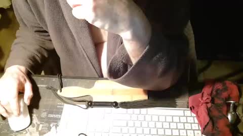 Snapshot of amslave4f chatting on 02/13/25, 08:59 amslave4f online show from 02/13/25, 08:59