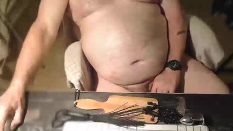 Snapshot of amslave4f chatting on 09/12/25, 11:59 amslave4f online show from 09/12/25, 11:59