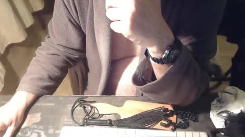 Snapshot of amslave4f chatting on 10/26/25, 10:25 amslave4f online show from 10/26/25, 10:25