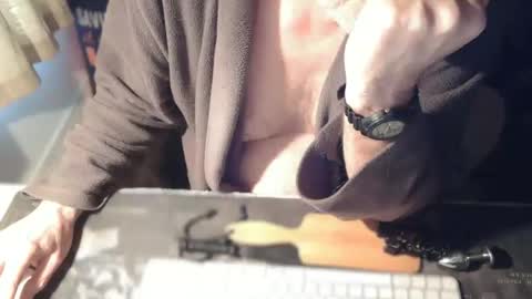 Snapshot of amslave4f chatting on 01/07/26, 03:47 amslave4f online show from 01/07/26, 03:47