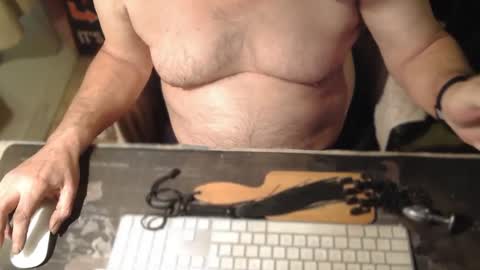 Snapshot of amslave4f chatting on 01/11/26, 02:55 amslave4f online show from 01/11/26, 02:55